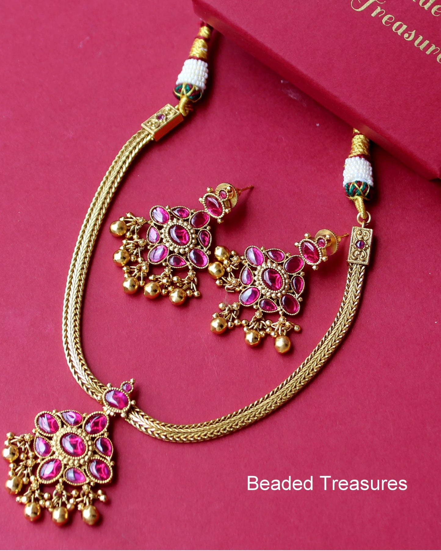 Gheru Finish Kemp Stone Necklace Set - Beaded Treasures