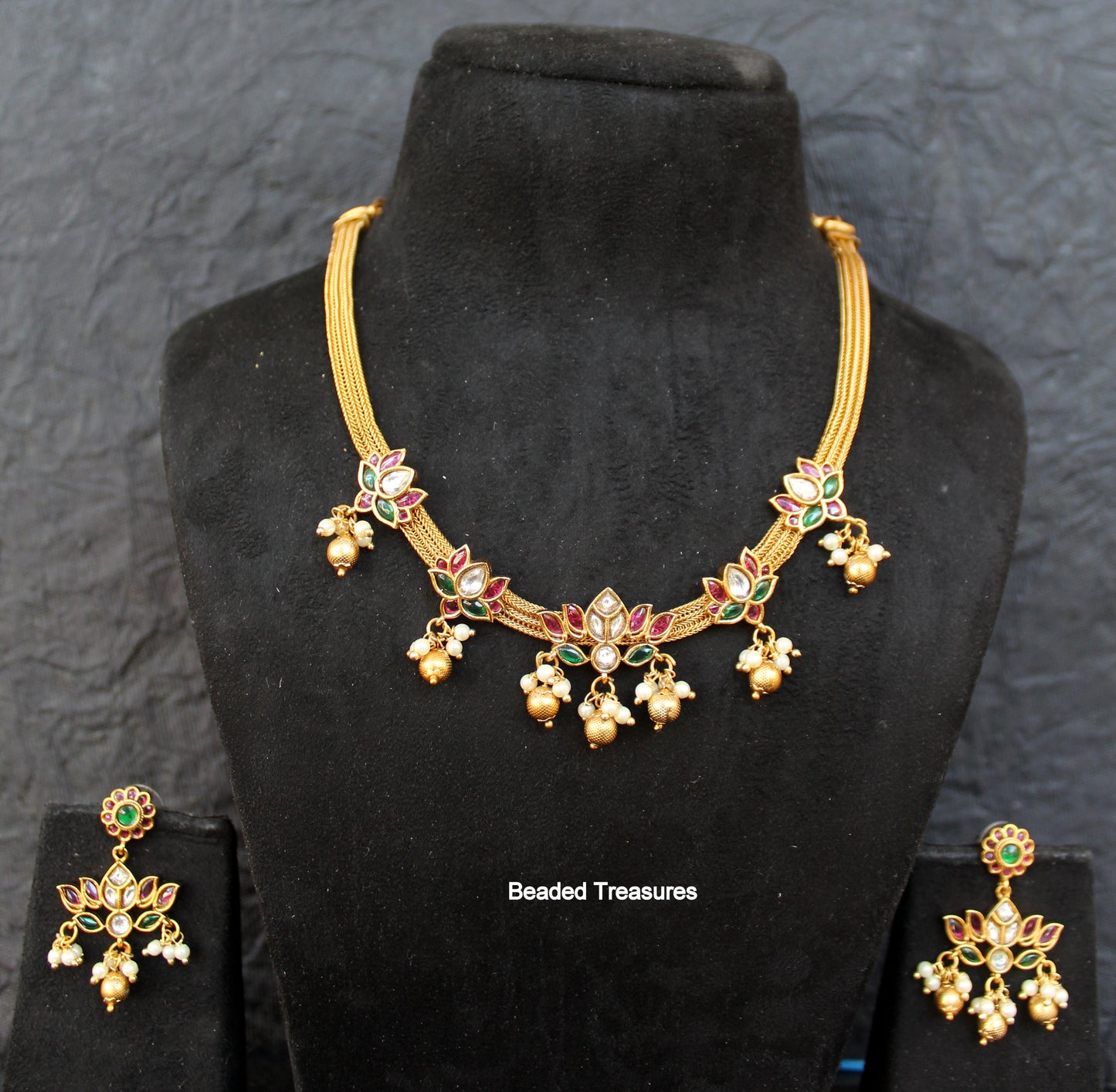 Kemp Stone Attigai Necklace Set with Earrings - Beaded Treasures
