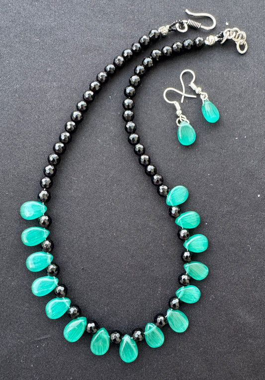 Black Onyx & Green Teardrop Stone Necklace Set - Beaded Treasures