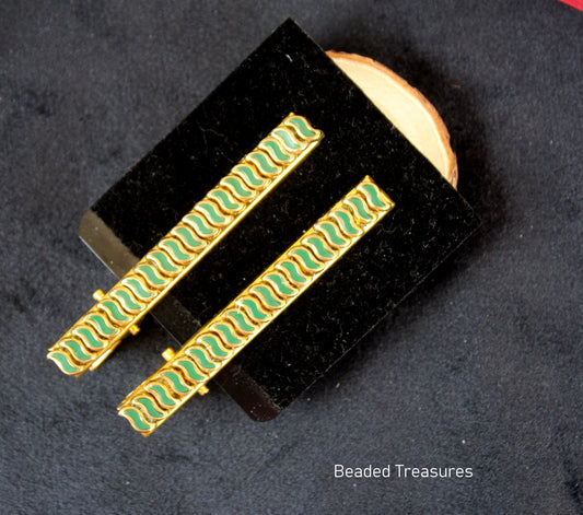 Green Stone Hair Clips with Wavy Design (Pair) - Beaded Treasures