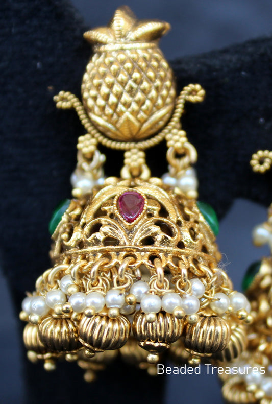 Antique Gold Jhumka Earrings with Kemp, Emerald & Pearl - Beaded Treasures