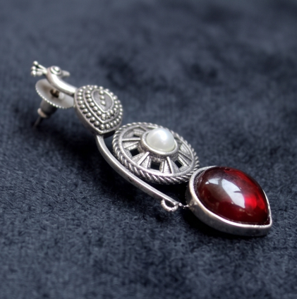 Oxidized Silver Dangler Earrings with Garnet Accents - Beaded Treasures