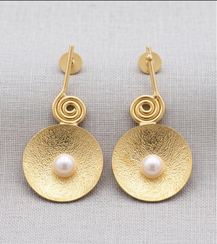 Gold Plated Brass & Pearl Earrings - Beaded Treasures